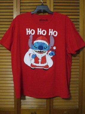 Disney Stitch Christmas Tee Shirt 100% cotton size 2x